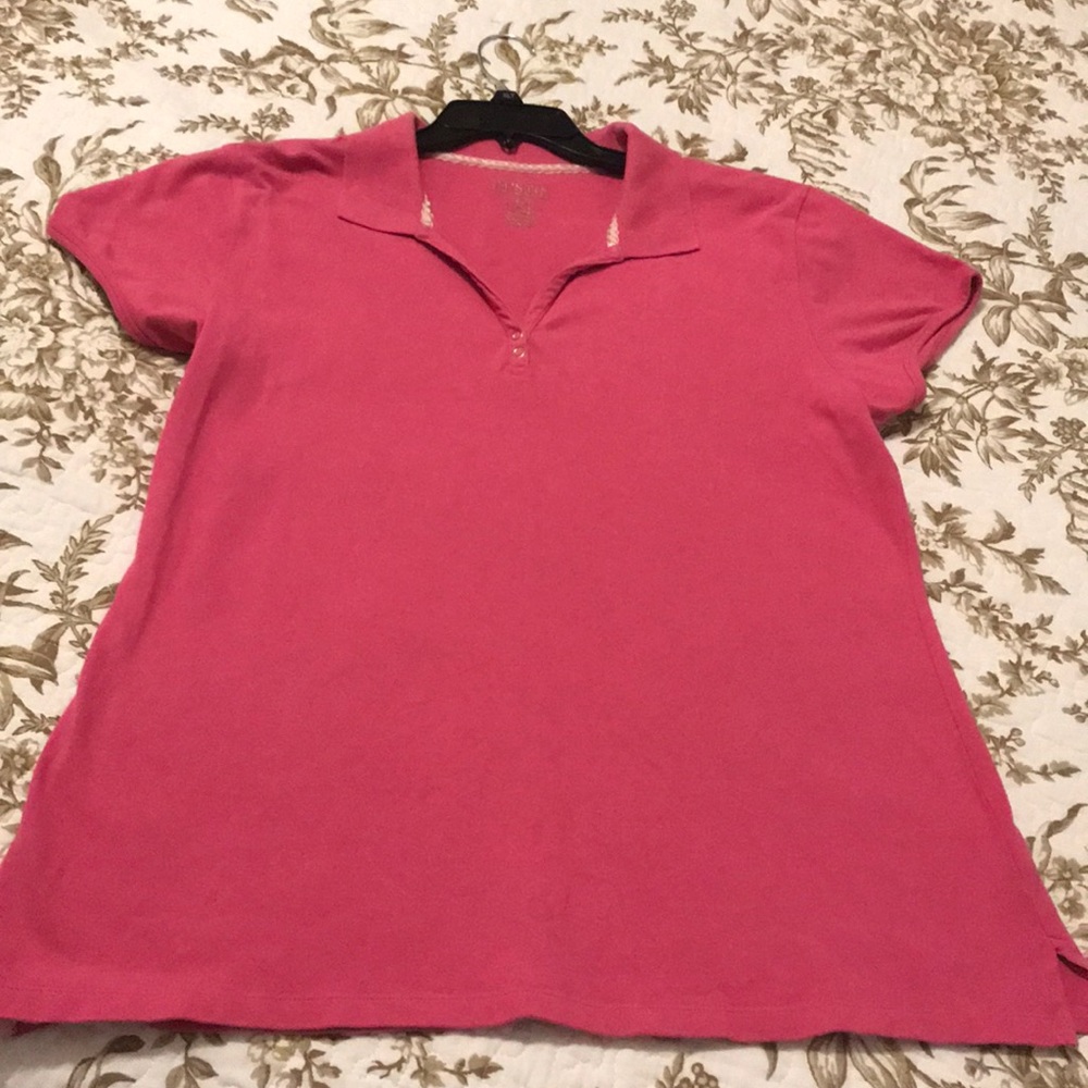 Pink Austin Clothing Short Sleeve Top.